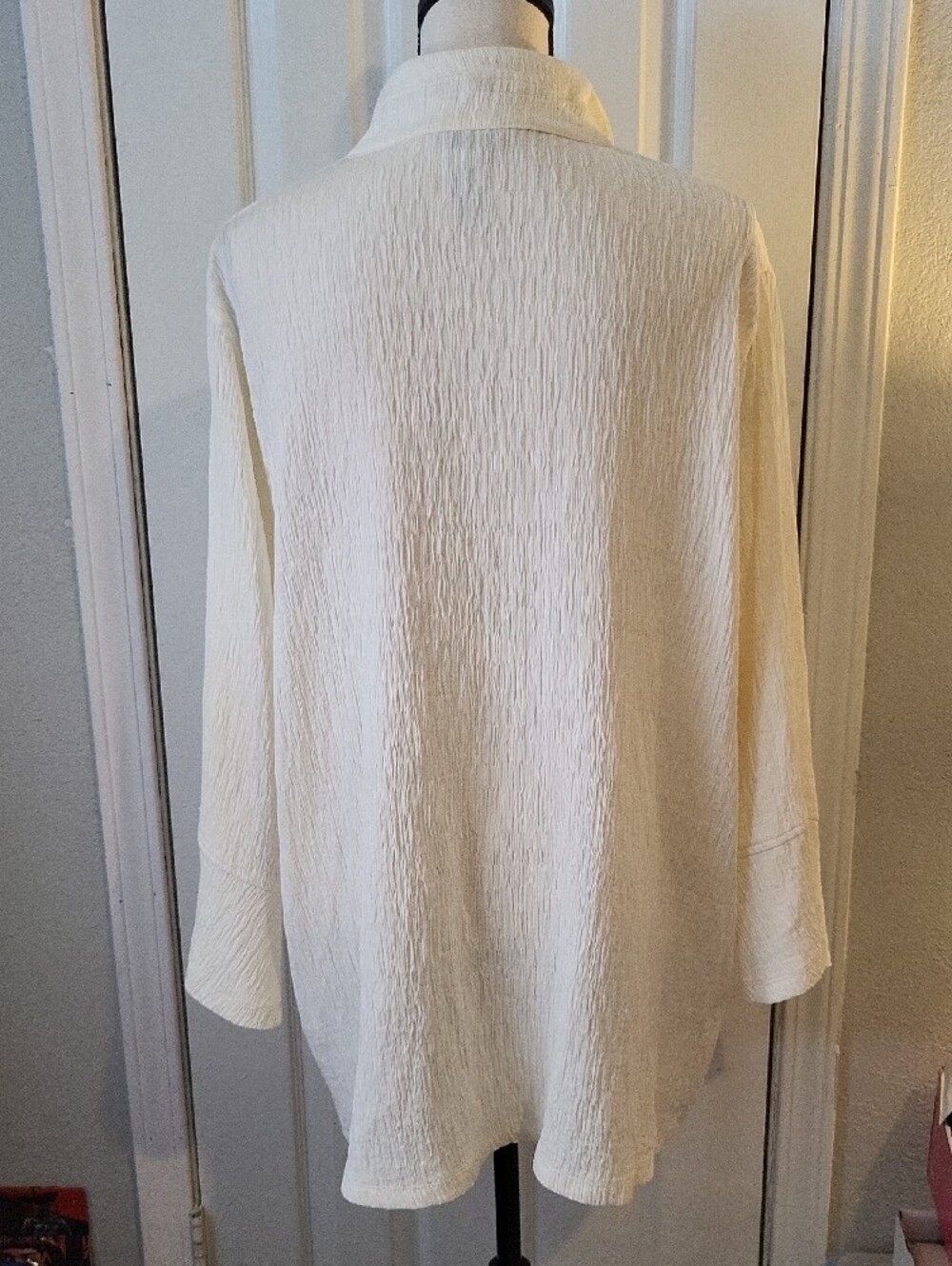 Multiples Cream Button-Down Textured Collared Top - Picture 4 of 7